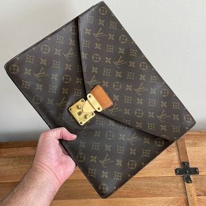 Louis Vuitton Vintage Documents Case.